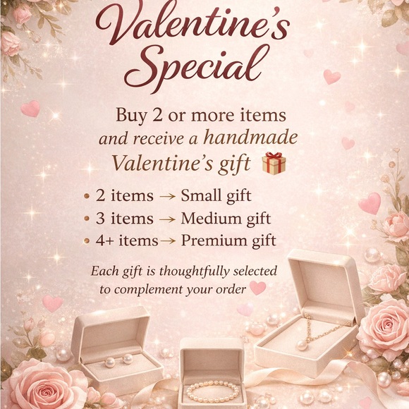 Lustrous Pearl Pendant Necklace in Silver - Picture 7 of 7